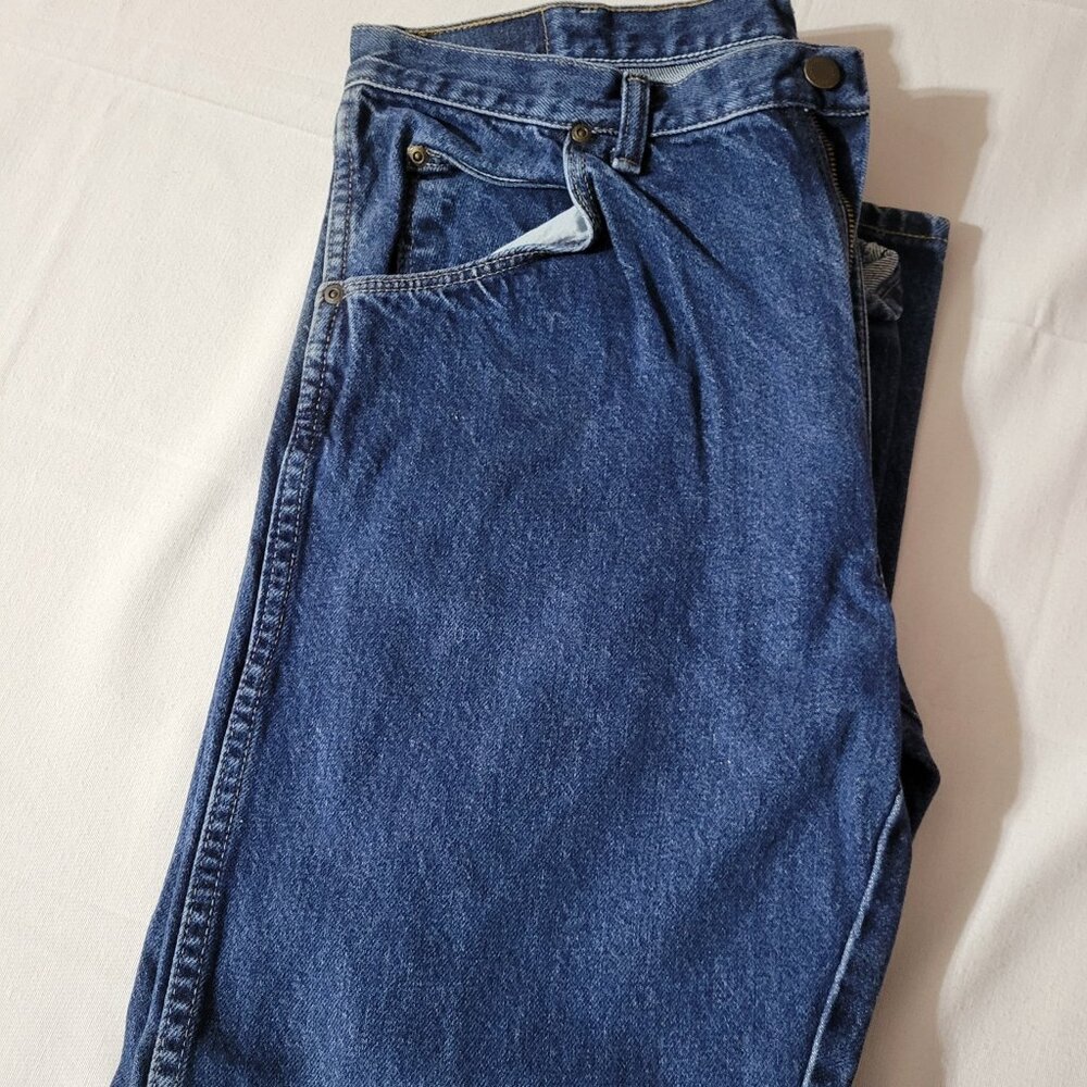 Wrangler Premium Quality 36x 30 Blue denim Jeans Used. Located A24